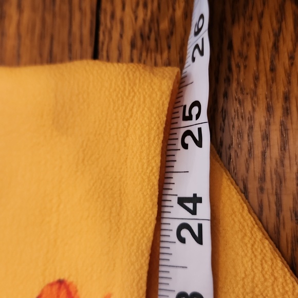 Flying Tomato,  Excellent Condition,  Women's Top,  red/yellow floral, Size XS - Picture 7 of 8